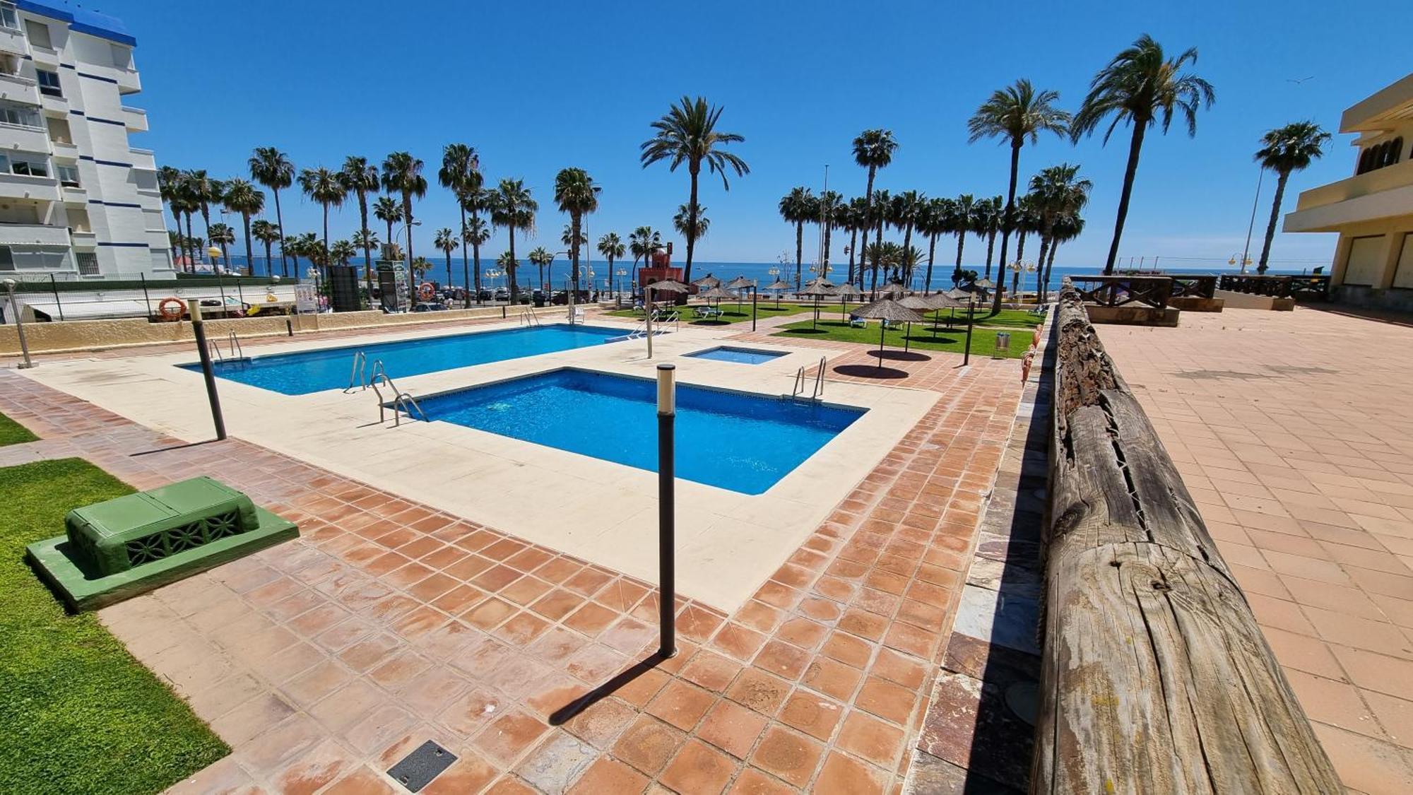Blue Aloha Sea View Apartamento *